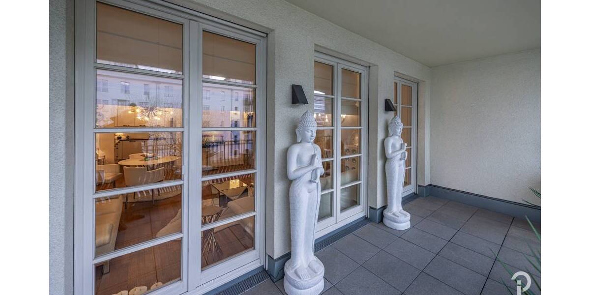 Etagenwohnung Düsseldorf Heerdt - 2 Zimmer, 105 m&sup2;, 2.300&euro; | Angebot:26080143