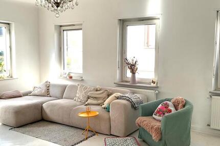 Wohnung Rhodt unter Rietburg - 2.5 Zimmer, 105 m&sup2;, 1.050&euro; | Angebot:25364178