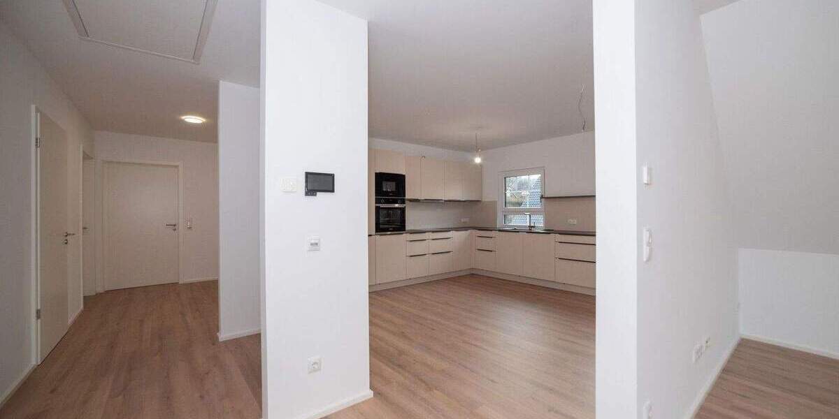 Etagenwohnung Kamenz Hennersdorf - 4 Zimmer, 112 m&sup2;, 1.534&euro; | Angebot:24341573