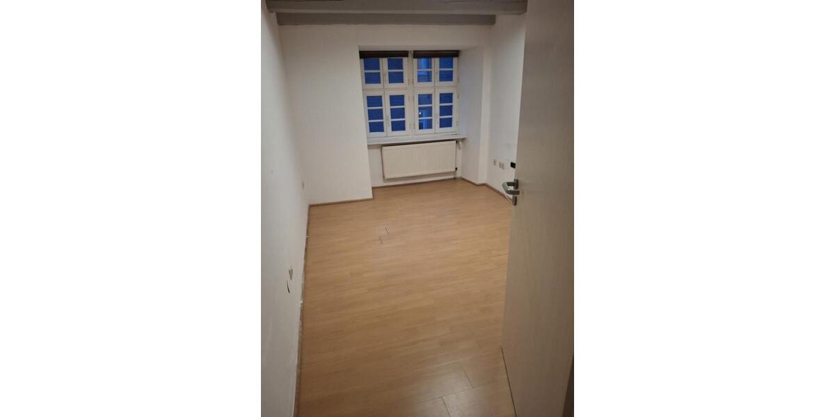 Erdgeschoßwohnung Wetter (Hessen) - 2 Zimmer, 41 m&sup2;, 400&euro; | Angebot:24352236