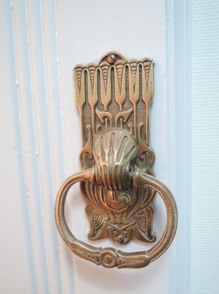 Schönes Zimmer mit eigenem Bad in Jugendstilwohnung am Park zimmer