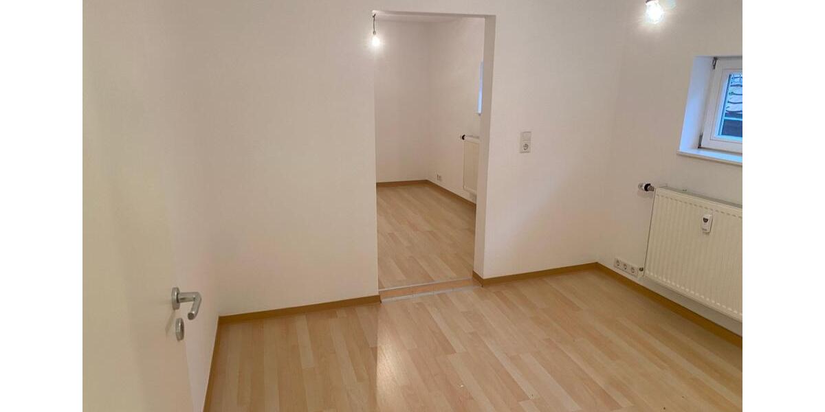 Etagenwohnung Mosbach - 3 Zimmer, 90 m&sup2;, 750&euro; | Angebot:26568019