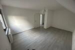 Dachgeschoßwohnung Elsdorf - 3 Zimmer, 80 m&sup2;, 750&euro; | Angebot:26464223