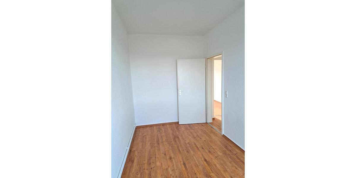 Etagenwohnung Neubrandenburg - 3 Zimmer, 58 m&sup2;, 473&euro; | Angebot:26443617