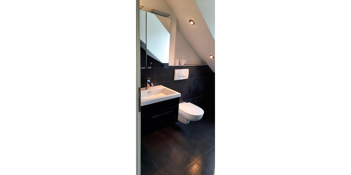 Dachgeschoßwohnung Miltenberg - 2.5 Zimmer, 96 m&sup2;, 950&euro; | Angebot:26653293