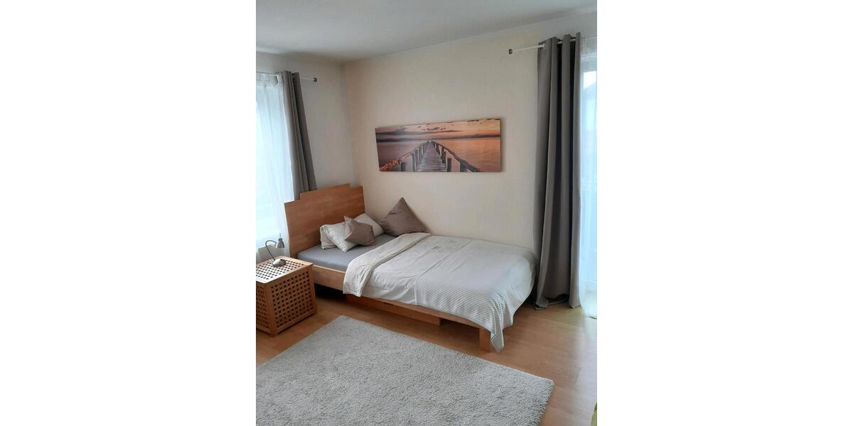 Möbliertes Zimmer 17 qm + KücheBad für Wochenend-Heimfahrer 2 zimmer