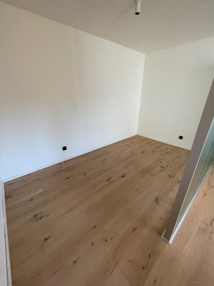 Helle 2 Zimmer Wohnung im Erdgeschoss mit Garten