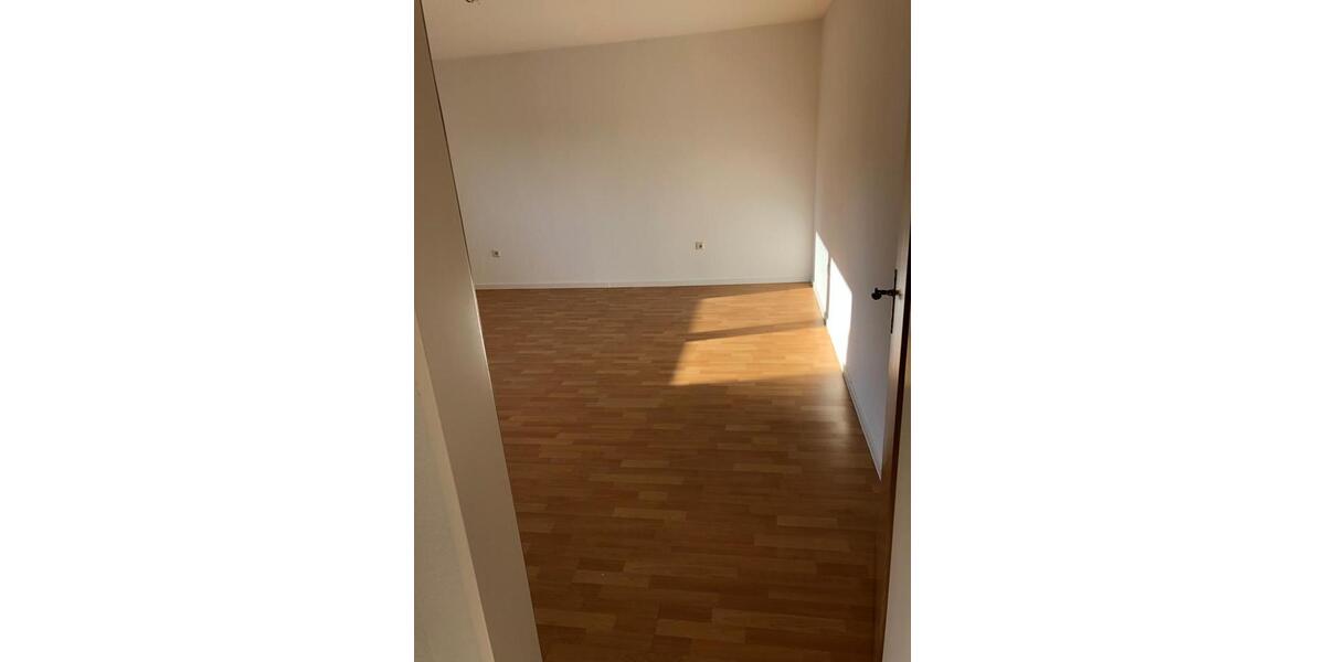 Etagenwohnung Saterland - 2 Zimmer, 85 m&sup2;, 645&euro; | Angebot:26644656