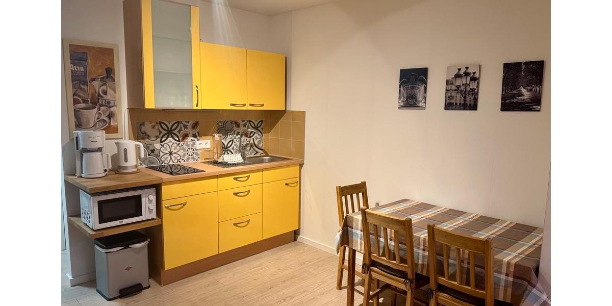 Erdgeschoßwohnung Wismar Altstadt - 1 Zimmer, 28 m&sup2;, 500&euro; | Angebot:26037488