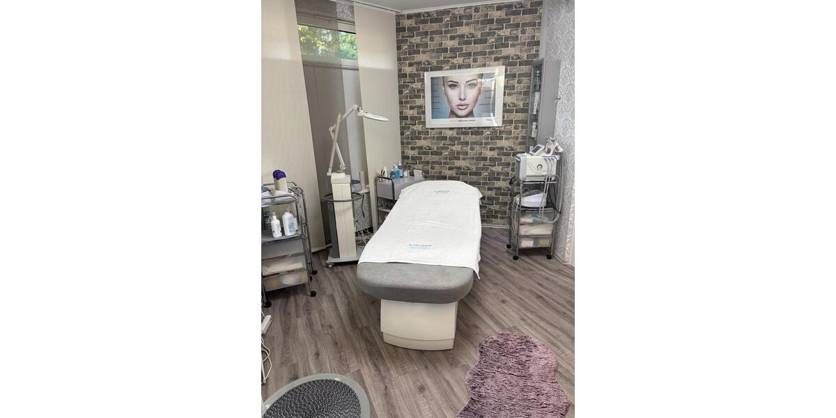 Untervermietung KabineRaum in Kosmetikstudio in Ramstein zimmer