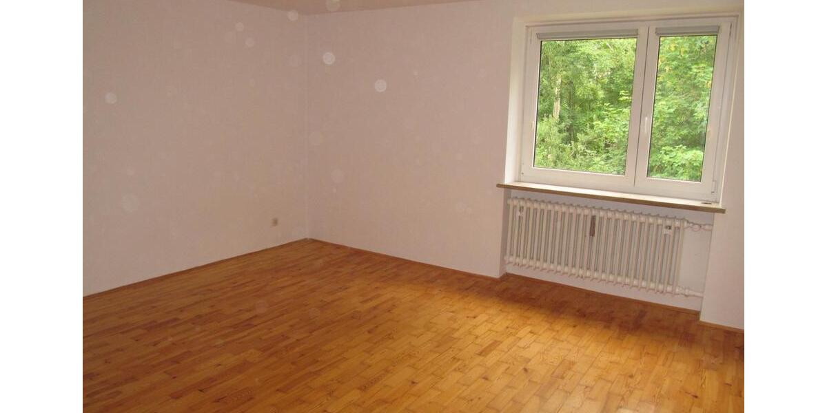 Erdgeschoßwohnung Michelau in Oberfranken - 4 Zimmer, 92 m&sup2;, 825&euro; | Angebot:25920562