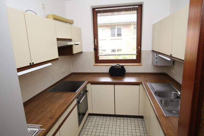 Besichtigungstermin am 23.10. um 14.30 Uhr, Dreizimmerwohnung mit Terrasse und Blick ins Grüne 3 zimmer