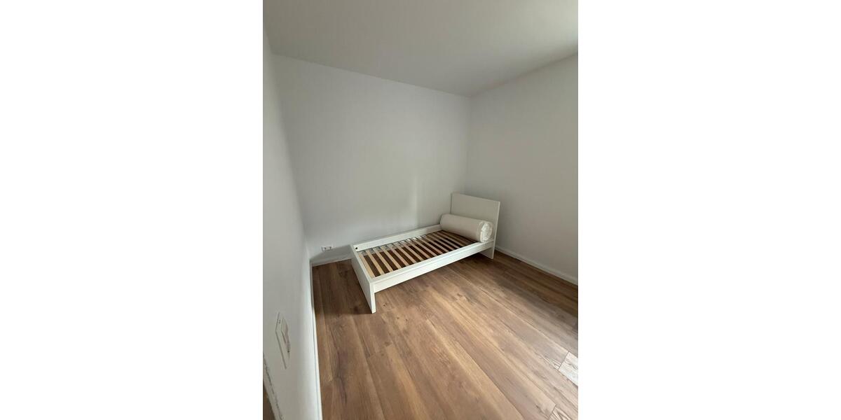 Wohnen auf Zeit Ulm Obertalfingen - 1 Zimmer, 15 m&sup2;, 525&euro; | Angebot:26080568