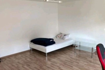 1 Zimmer mit Balkon - Uni Paderborn Nähe - Zimmer Paderborn | Angebot:27103326