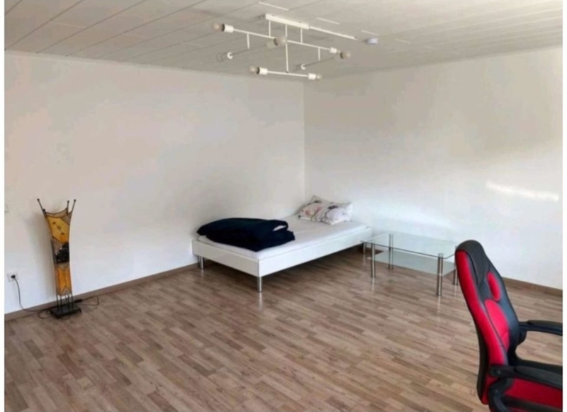 1 Zimmer mit Balkon - Uni Paderborn Nähe - Zimmer Paderborn | Angebot:27103326