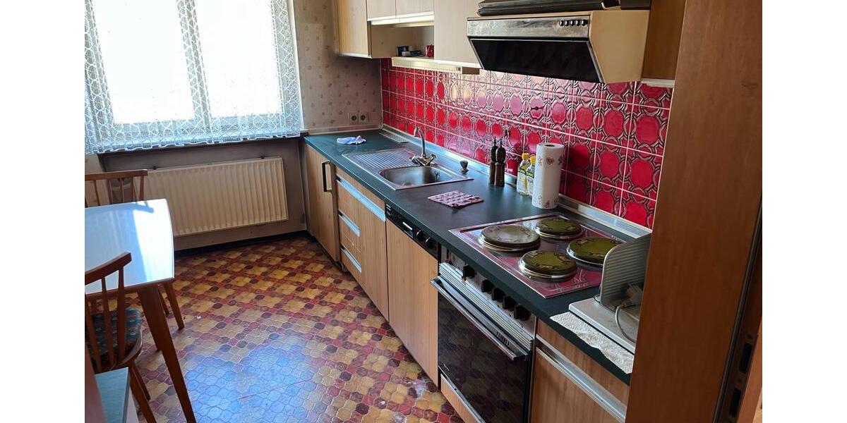Etagenwohnung Amorbach - 3 Zimmer, 120 m&sup2;, 1.000&euro; | Angebot:24786293