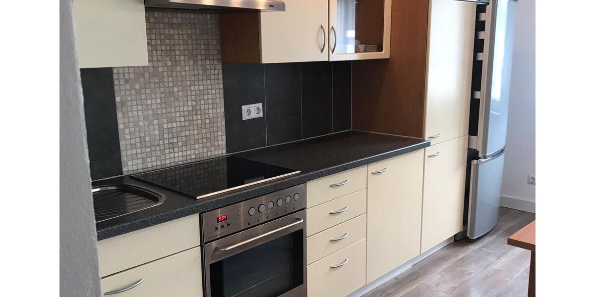 Dachgeschoßwohnung Langenfeld (Rheinland) - 2 Zimmer, 50 m&sup2;, 550&euro; | Angebot:26532481