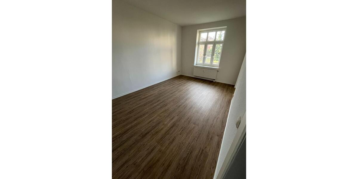 Erdgeschoßwohnung Weißwasser (Oberlausitz) - 1 Zimmer, 43 m&sup2;, 260&euro; | Angebot:24583527