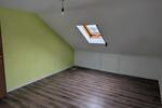 Dachgeschoßwohnung Eberdingen - 3.5 Zimmer, 64 m&sup2;, 640&euro; | Angebot:26374167