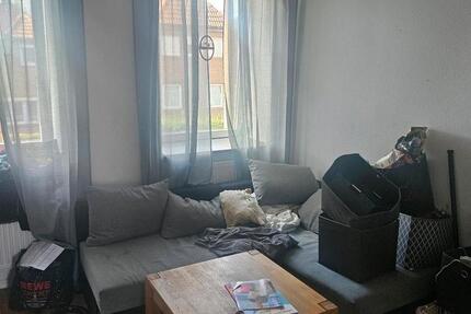 BESICHTIGUNG -> Wohnung im Obergeschoss - 4 Zi. -