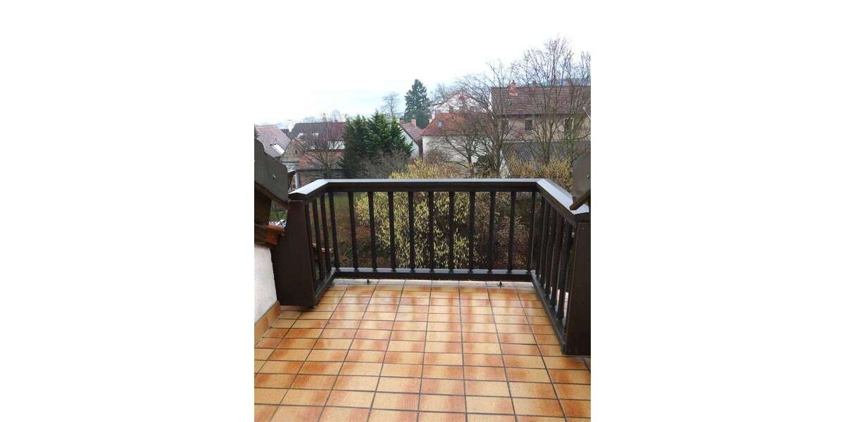 Etagenwohnung Neustadt - 3 Zimmer, 87 m&sup2;, 750&euro; | Angebot:25230319