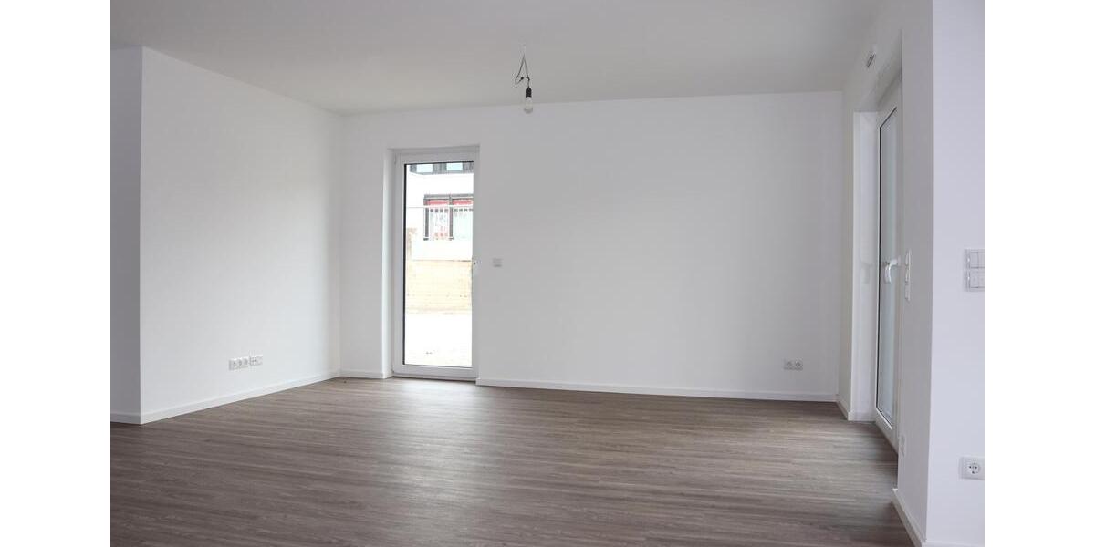 Erdgeschoßwohnung Blomberg - 3 Zimmer, 102 m&sup2;, 1.090&euro; | Angebot:26195765
