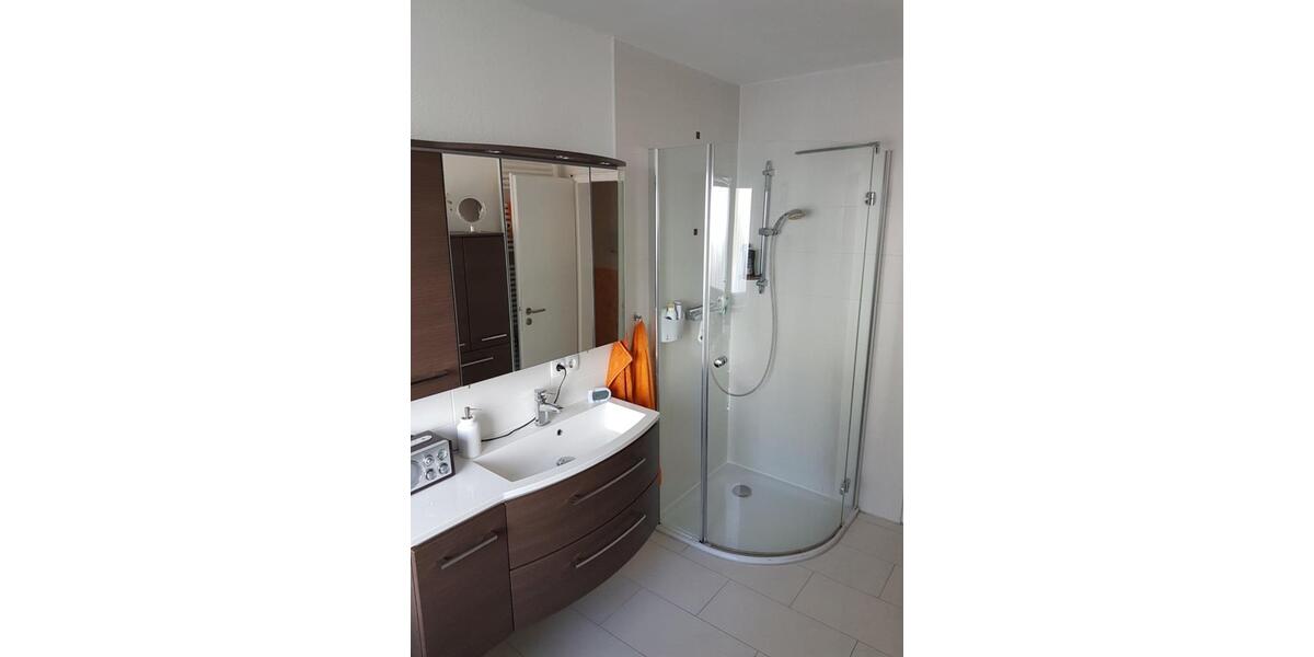 Erdgeschoßwohnung Baiersdorf - 3 Zimmer, 80 m&sup2;, 1.350&euro; | Angebot:25935684