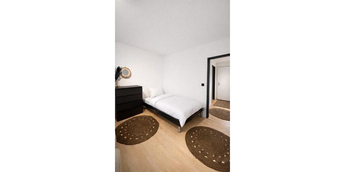 Erdgeschoßwohnung Germering - 1 Zimmer, 35 m&sup2;, 1.150&euro; | Angebot:26589421