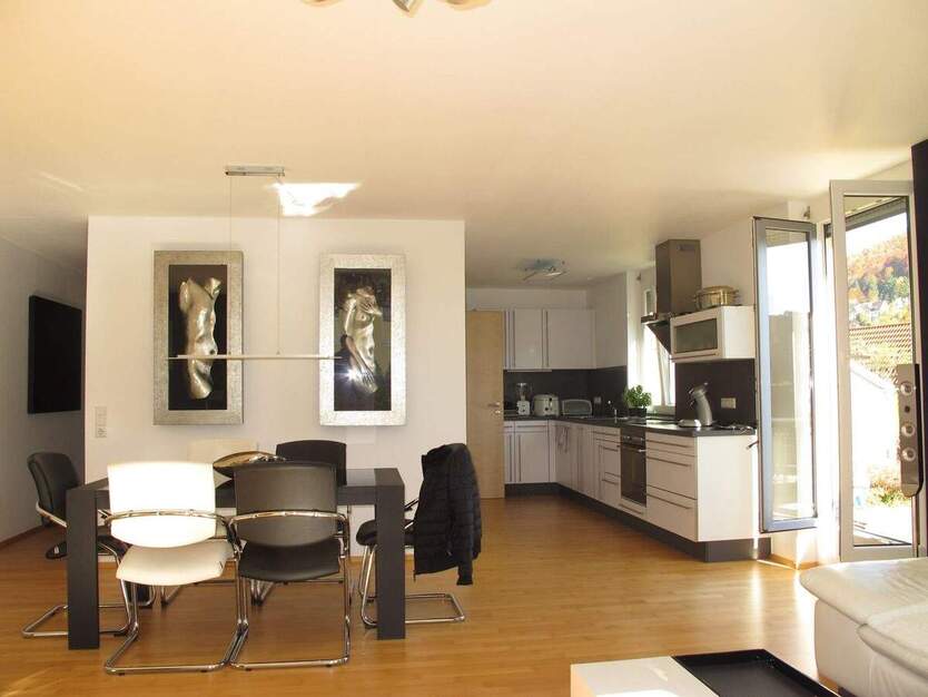 TRAUMWOHNUNG 123 m² mit 2 Terrasssen TG+EBK 4 zimmer