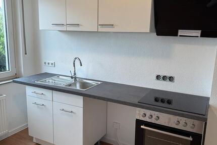 Frisch sanierte 2-Zimmer Wohnung zu vermieten zimmer