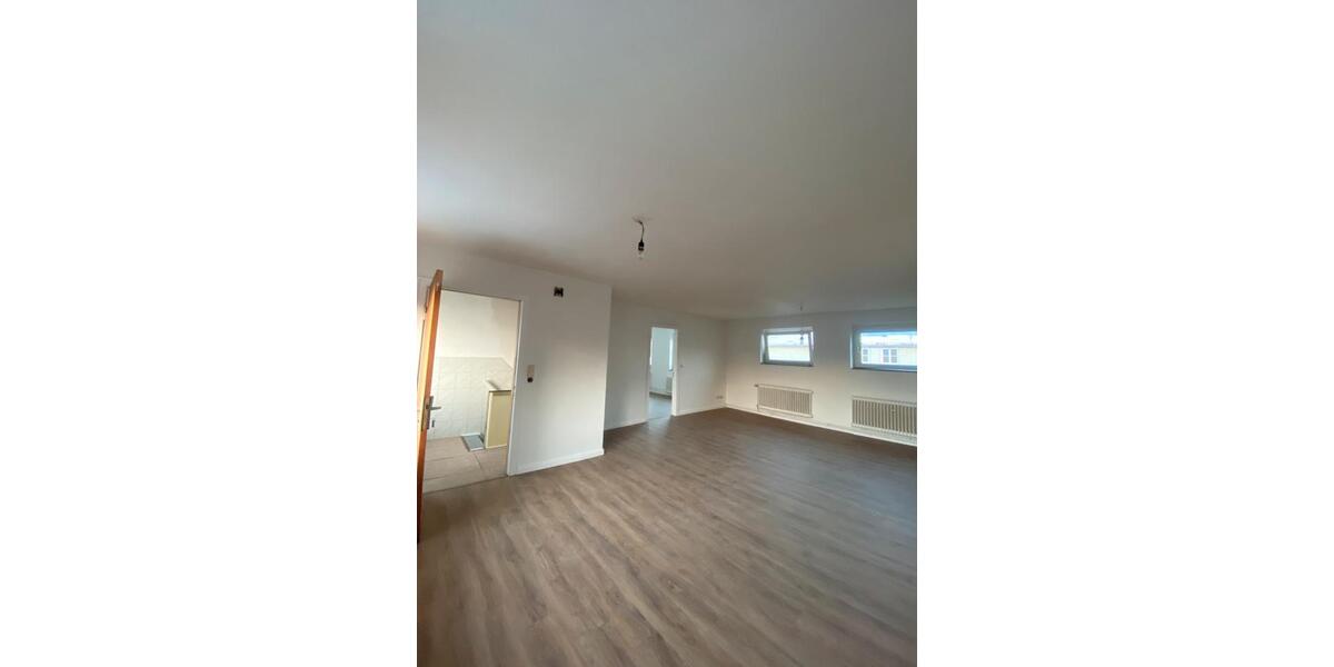 Dachgeschoßwohnung Burg (Dithmarschen) - 2 Zimmer, 55 m&sup2;, 560&euro; | Angebot:24859293