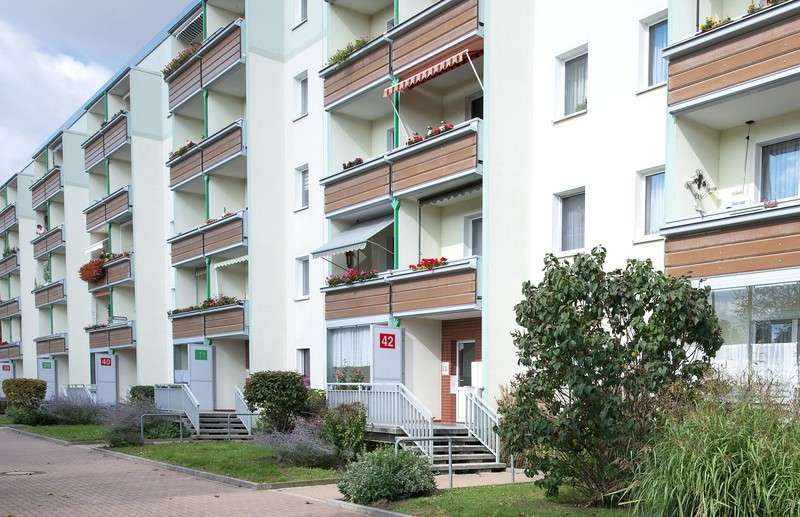 Etagenwohnung Magdeburg Neustädter Feld - 3 Zimmer, 56 m&sup2;, 365&euro; | Angebot:26990951