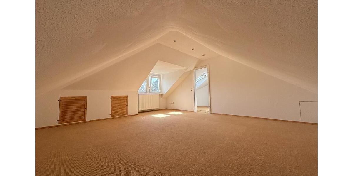 Einfamilienhaus Lilienthal - 5.5 Zimmer, 185 m&sup2;, 1.800&euro; | Angebot:25839070