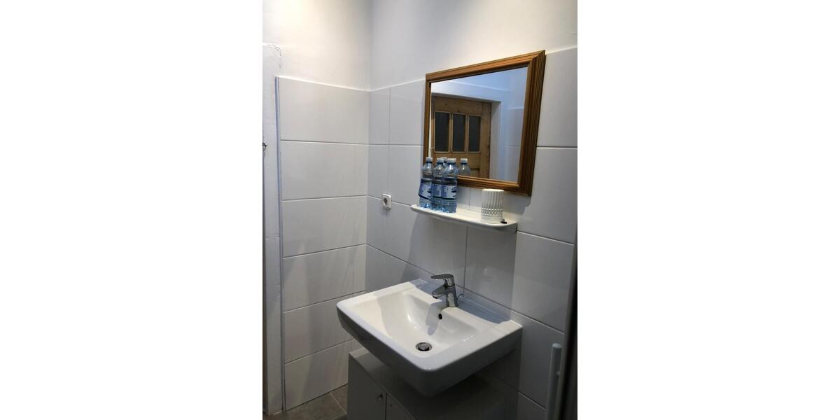 2-Zimmer Dachgeschoss Wohnung 2 zimmer