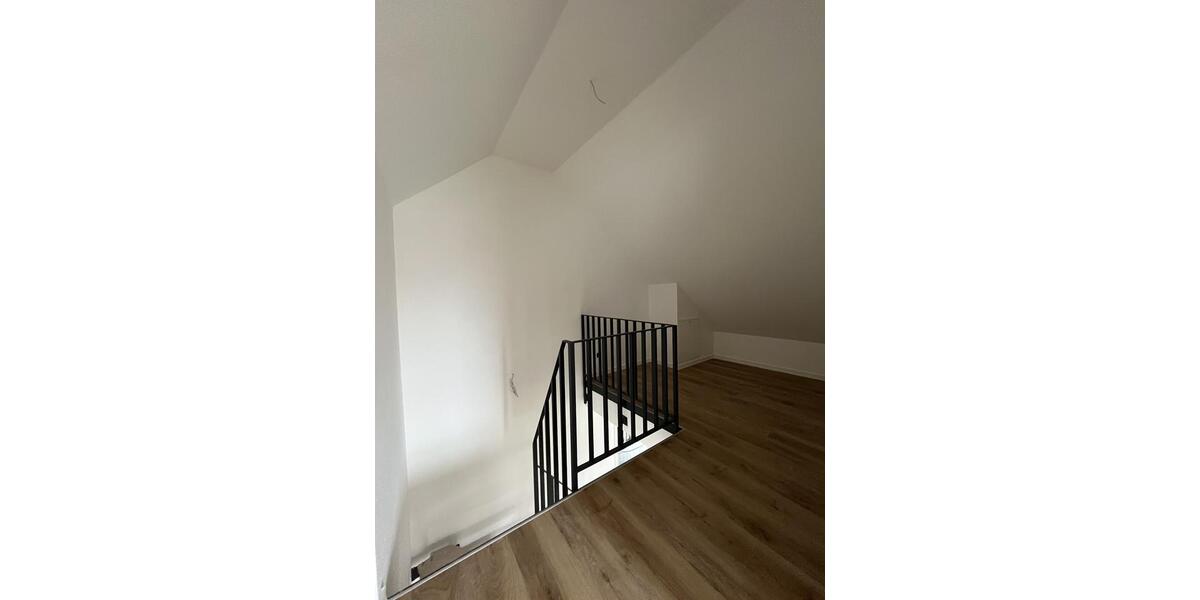 Einfamilienhaus Spaichingen - 2.5 Zimmer, 86 m&sup2;, 990&euro; | Angebot:26247486