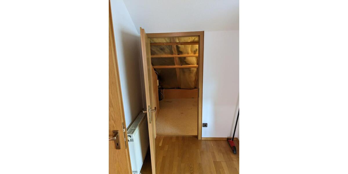 Dachgeschoßwohnung Schramberg - 3 Zimmer, 62 m&sup2;, 650&euro; | Angebot:24691994