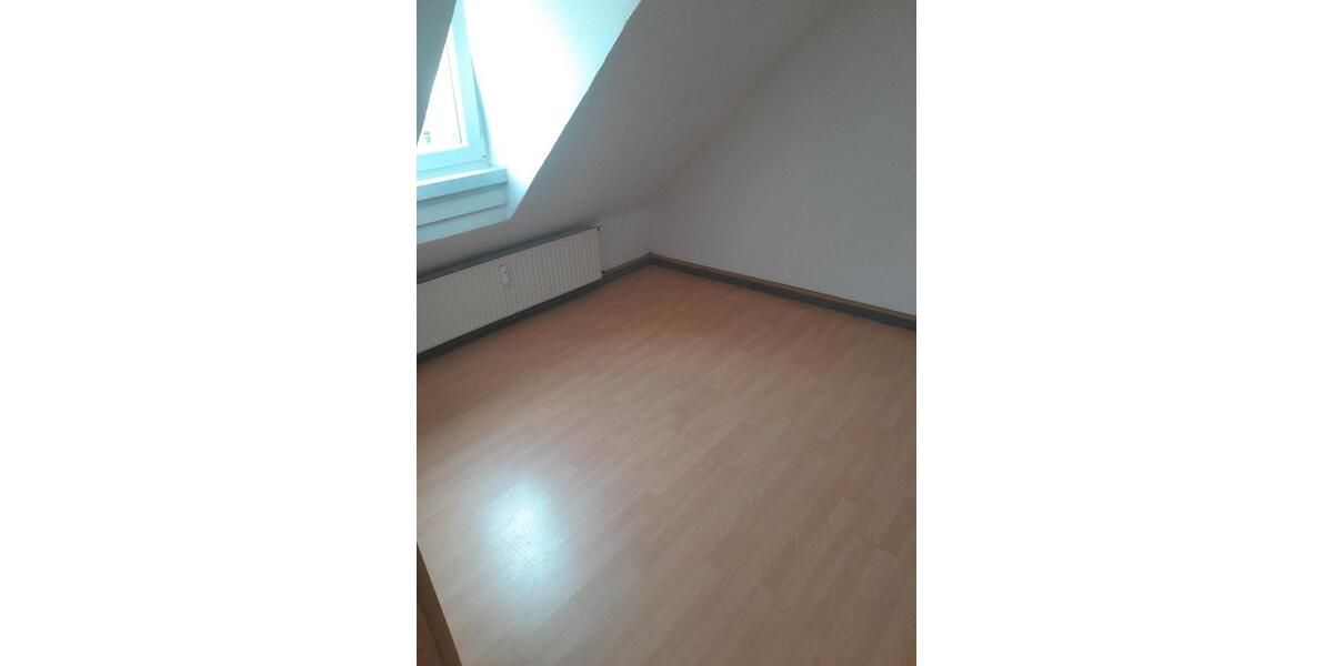 Dachgeschoßwohnung Hartha - 3 Zimmer, 350&euro; | Angebot:22883184