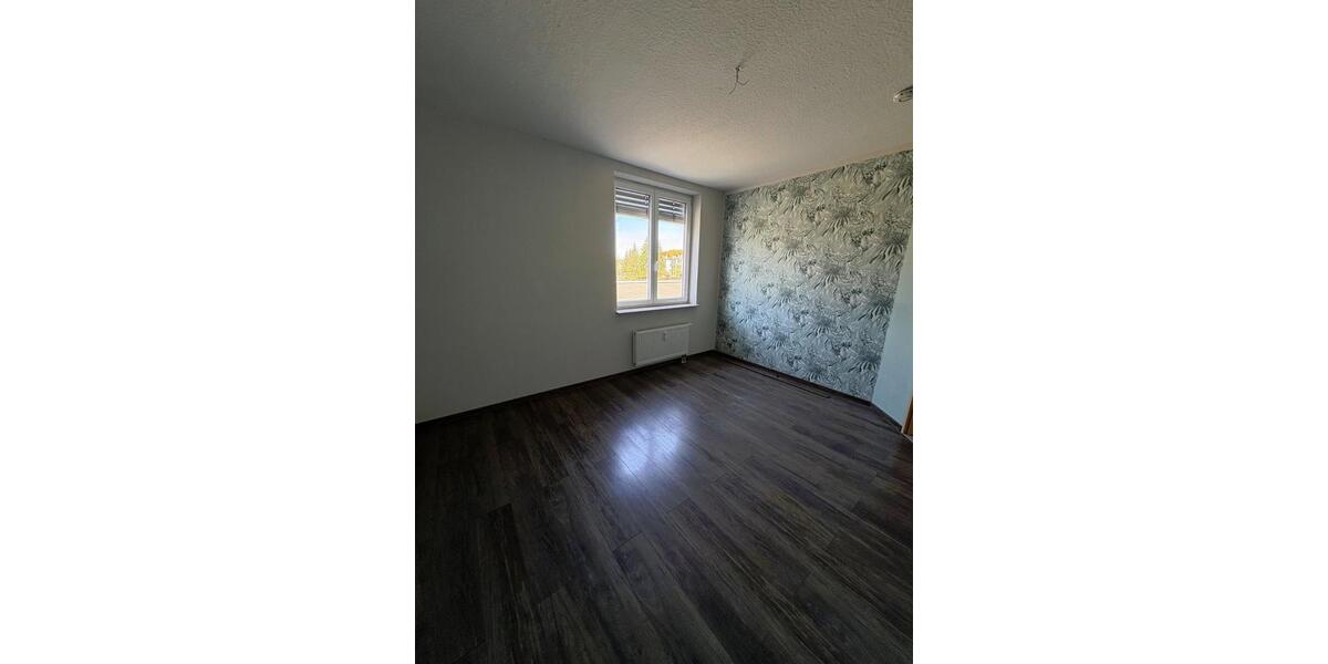 Etagenwohnung Freiberg - 4 Zimmer, 97 m&sup2;, 630&euro; | Angebot:26368531