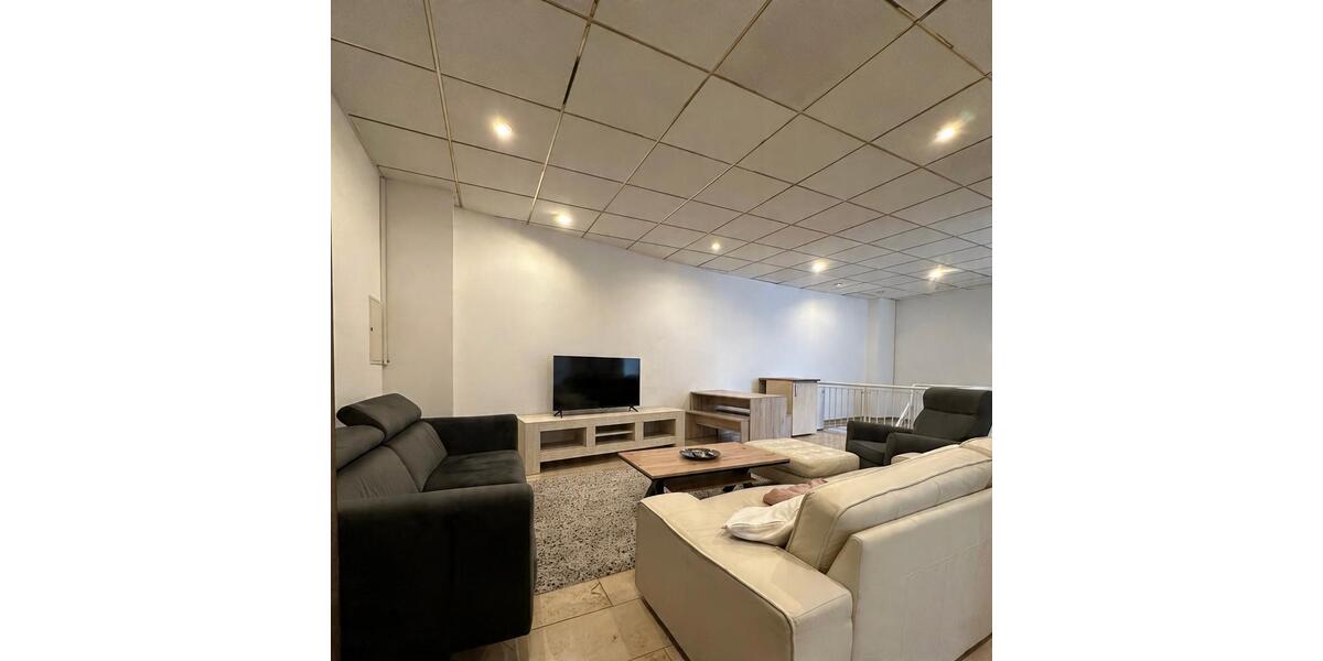 Etagenwohnung Übach-Palenberg Palenberg - 3 Zimmer, 150 m&sup2;, 450&euro; | Angebot:26196157