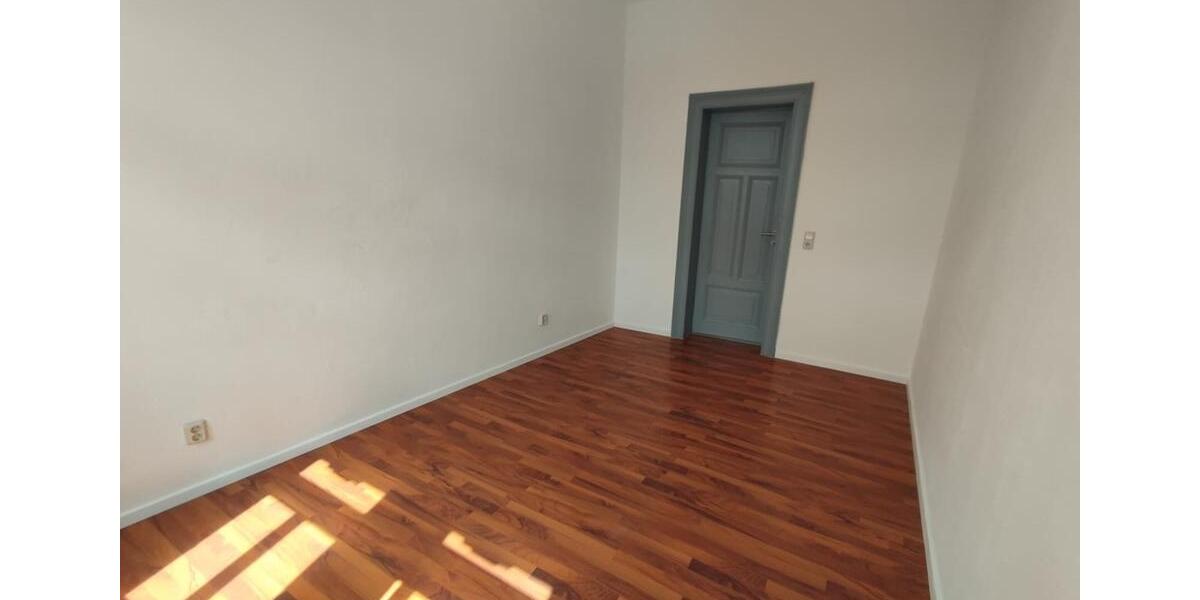 Erdgeschoßwohnung Oschersleben (Bode) - 2 Zimmer, 68 m&sup2;, 460&euro; | Angebot:25253872