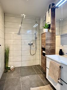 SANIERT MIT BALKON - FÜR ERSTBEZUG - Etagenwohnung Sindelfingen Eichholz | Angebot:26958604