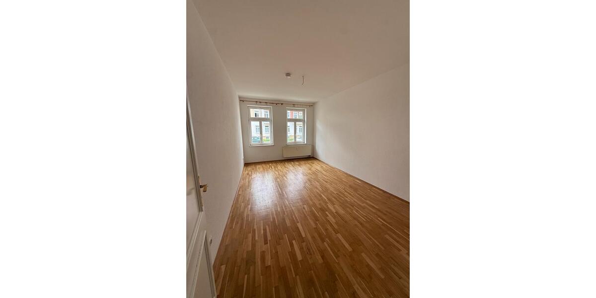 Etagenwohnung Markkleeberg - 6 Zimmer, 125 m&sup2;, 1.670&euro; | Angebot:26580836