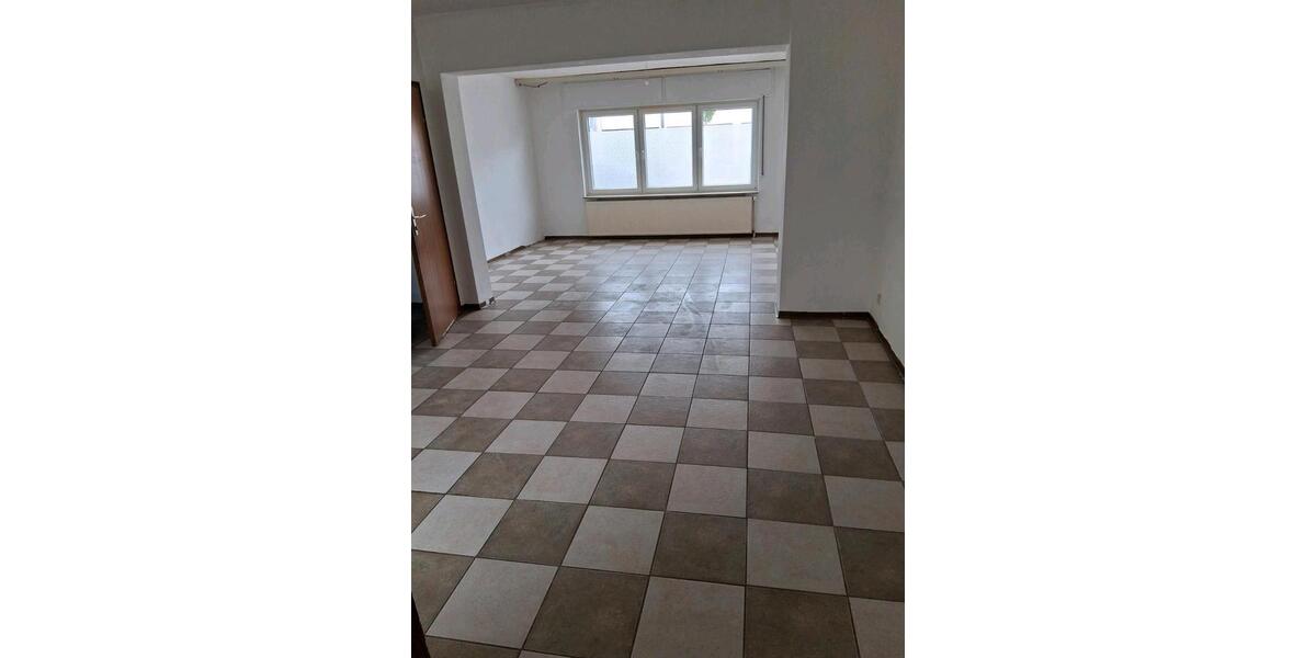 Etagenwohnung Baesweiler - 800&euro; | Angebot:25251411