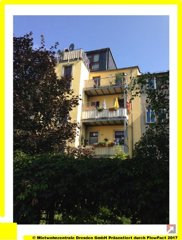 Schöne 3-R-Wohnung mit Balkon zur Hofseite!! Einbauküche möglich !!