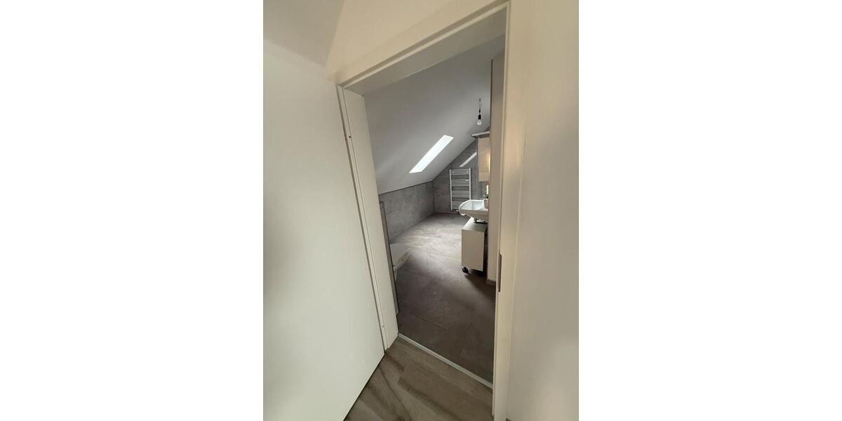 Dachgeschoßwohnung Hüttenberg - 2 Zimmer, 65 m&sup2;, 820&euro; | Angebot:24728053