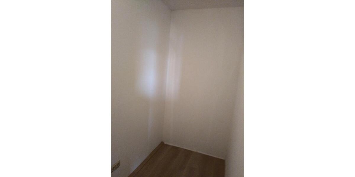Erdgeschoßwohnung Hemmoor - 2.5 Zimmer, 70 m&sup2;, 600&euro; | Angebot:26547820