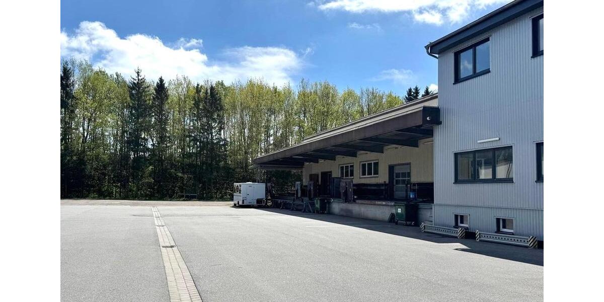 Gewerbeobjekt Lübeck Sankt Lorenz Nord - 6&euro; | Angebot:26642647