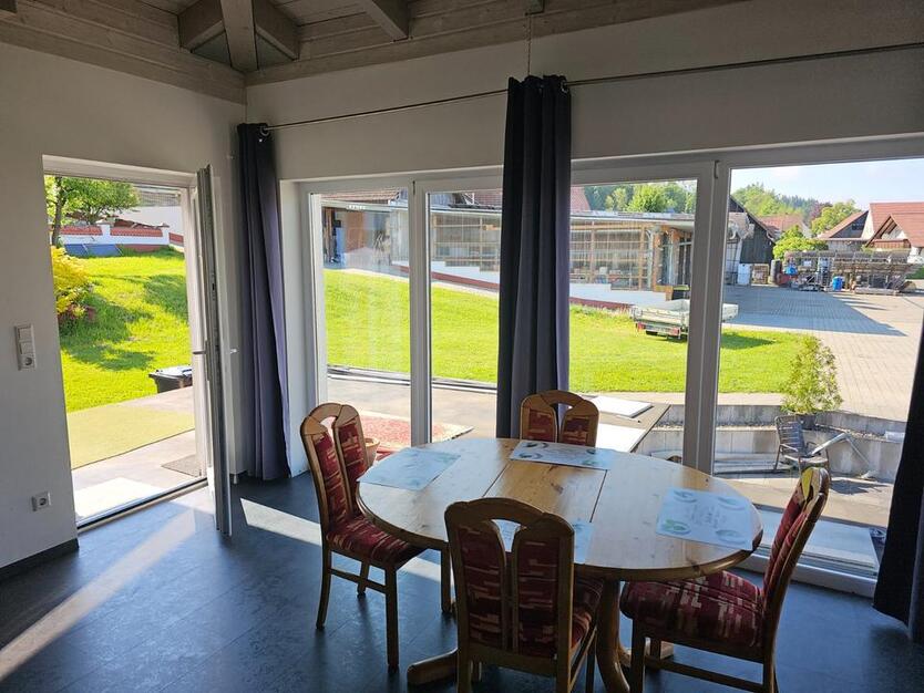 Wohnung Haus Miete Zimmer WG Büro ArbeitsZimmer Homeoffice Bad