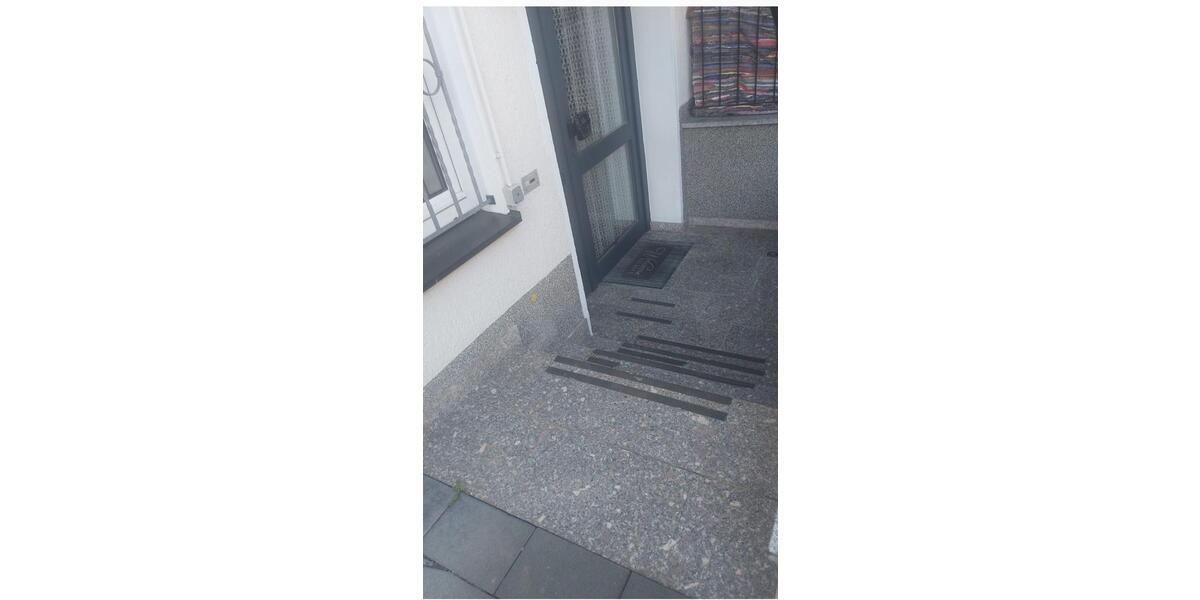 Erdgeschoßwohnung Bad Pyrmont - 1.5 Zimmer, 50 m&sup2;, 450&euro; | Angebot:26692394