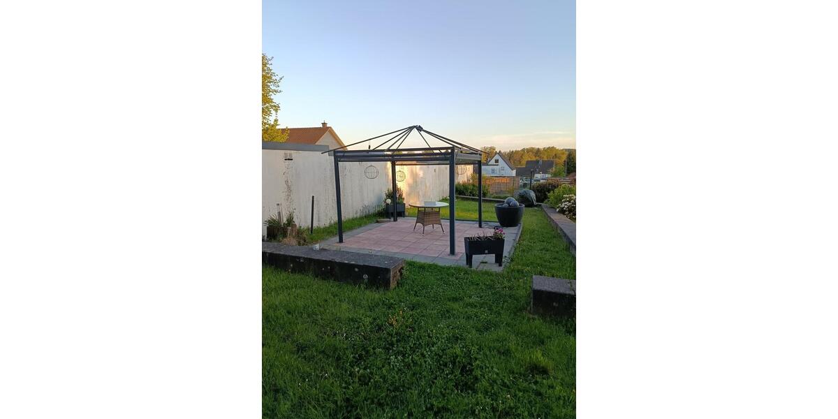 Etagenwohnung Bergneustadt - 2 Zimmer, 62 m&sup2;, 1.040&euro; | Angebot:26358144